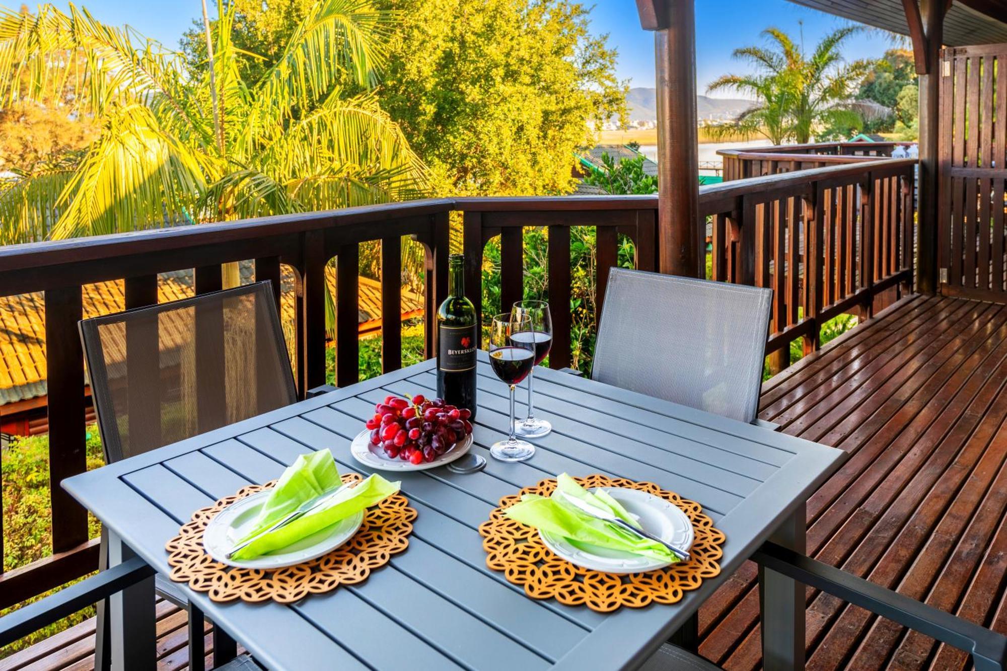 Knysna River Club By First Private Stays Экстерьер фото
